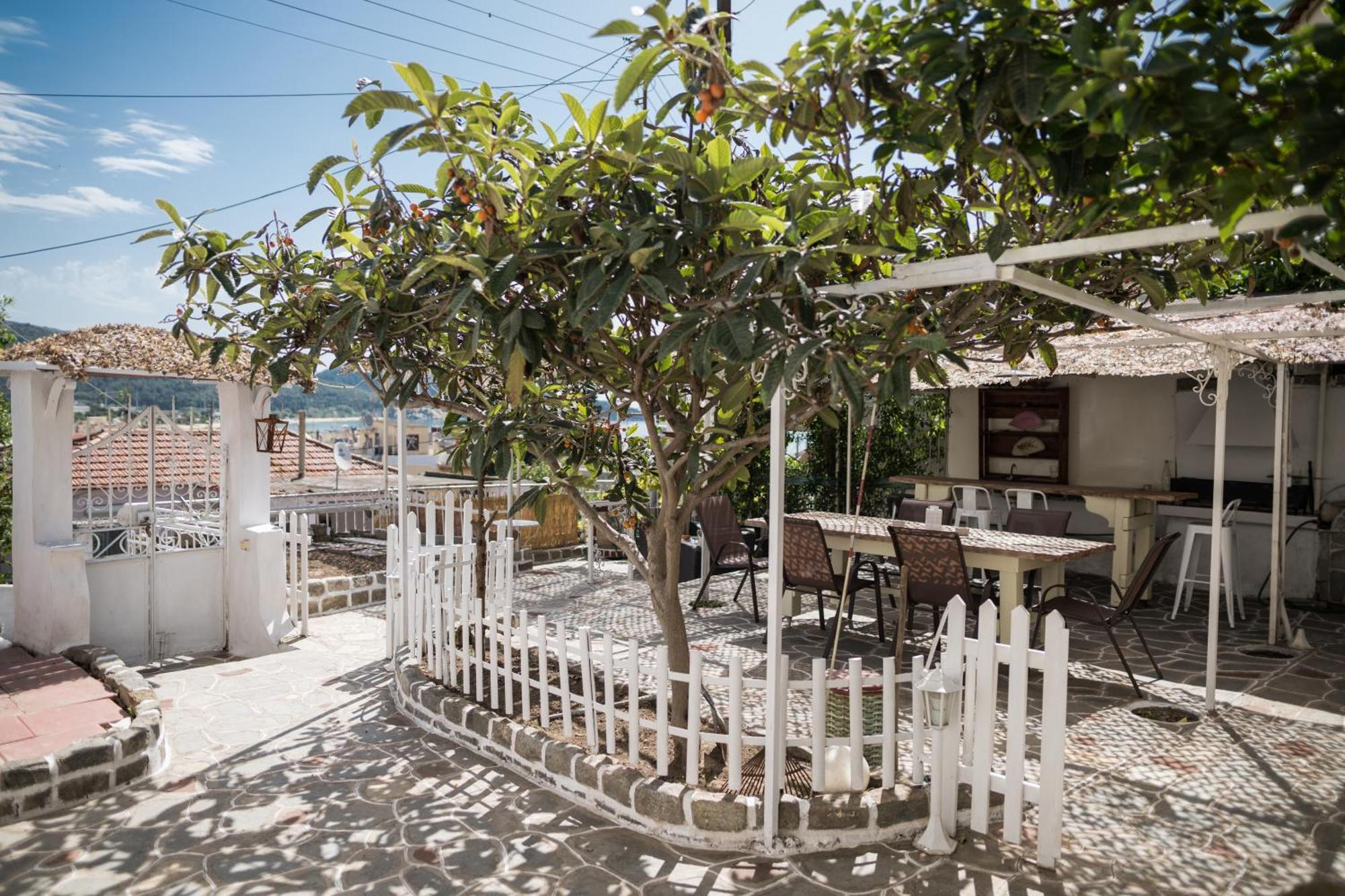شقة The Garden House كافالا المظهر الخارجي الصورة